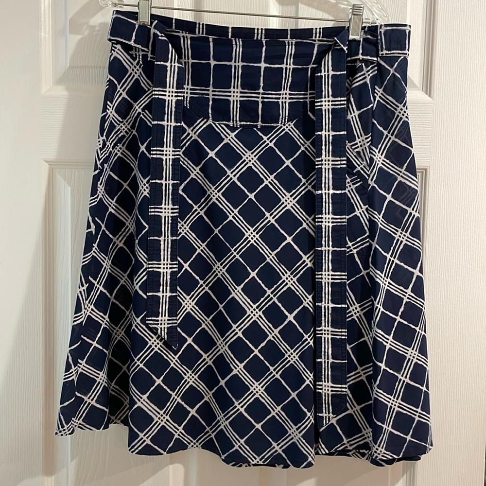 Burberry wrap skirt
